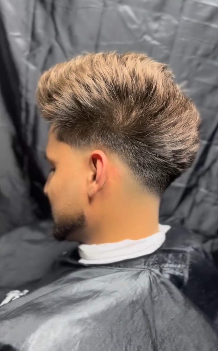 Men's haircut and styling at Hair Lounge